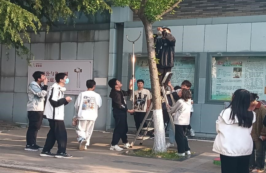 歡聚藥校，樂(lè)享五一 電子愛(ài)好者協(xié)會(huì)藥物霧化器活動(dòng)精彩回顧